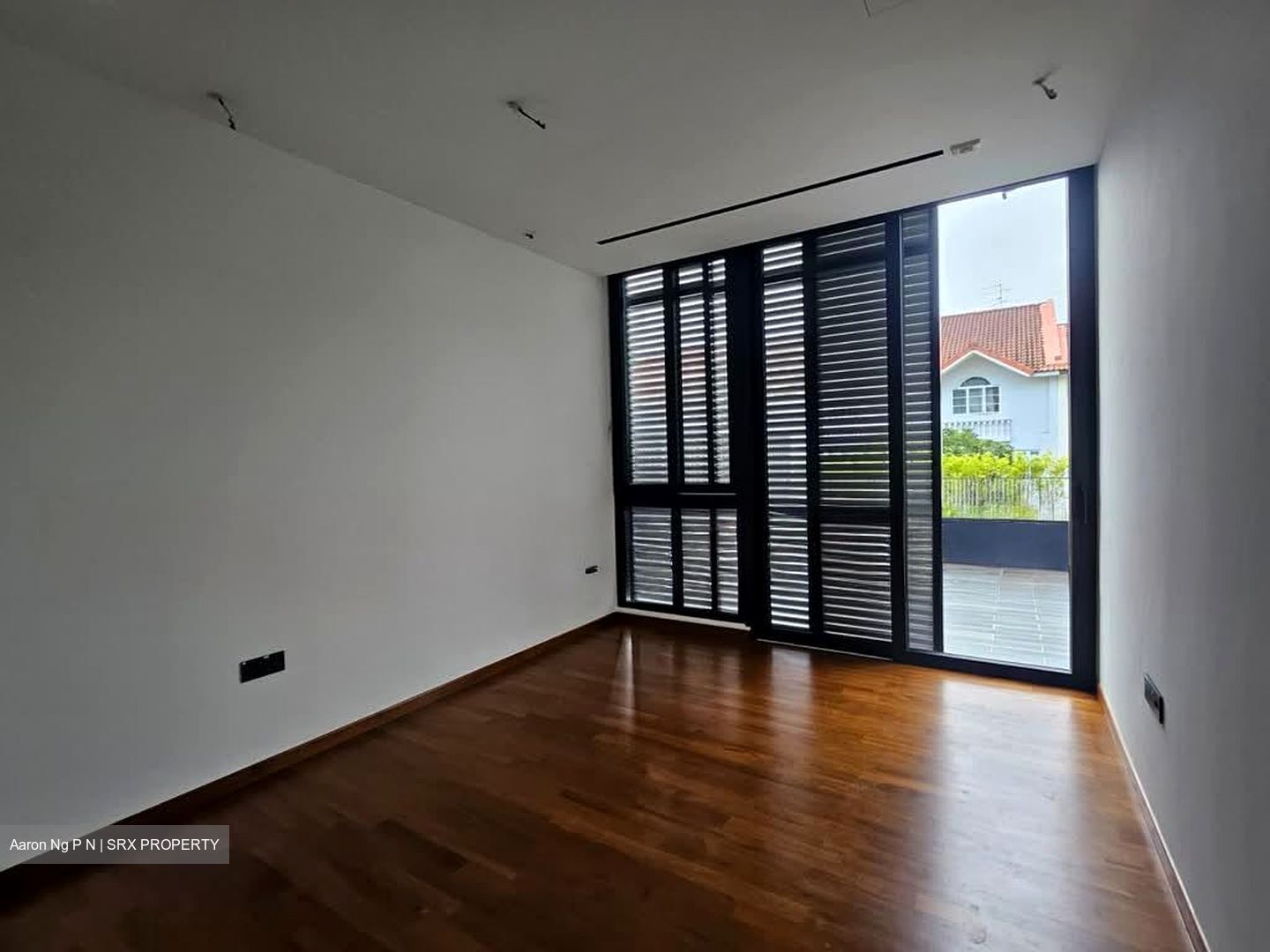 Loyang Besar Close (D17), Terrace #590230461